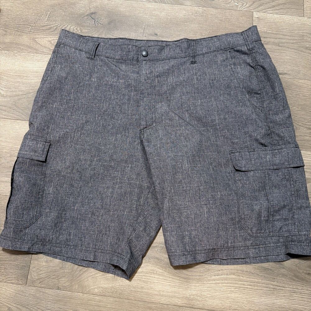 Lee Extreme Motion Relaxed Fit  Men’s Size 42 Gray Shorts NWT